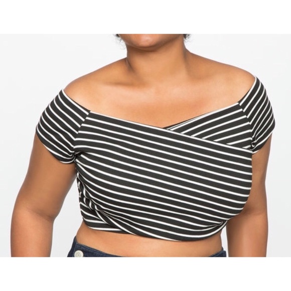 Eloquii Tops - Eloquii Crop Top